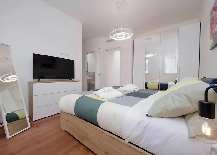 Apartamento Indipendente - Due Bagni - San Lorenzo
