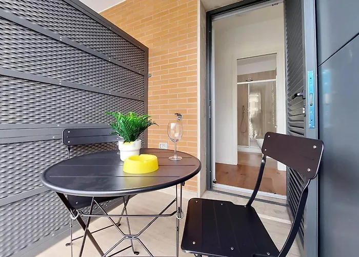 Apartamento Indipendente - Due Bagni - San Lorenzo