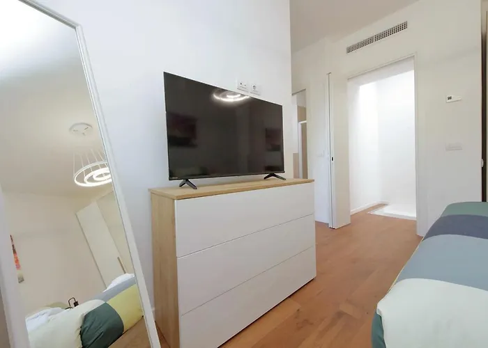 Apartamento Indipendente - Due Bagni - San Lorenzo