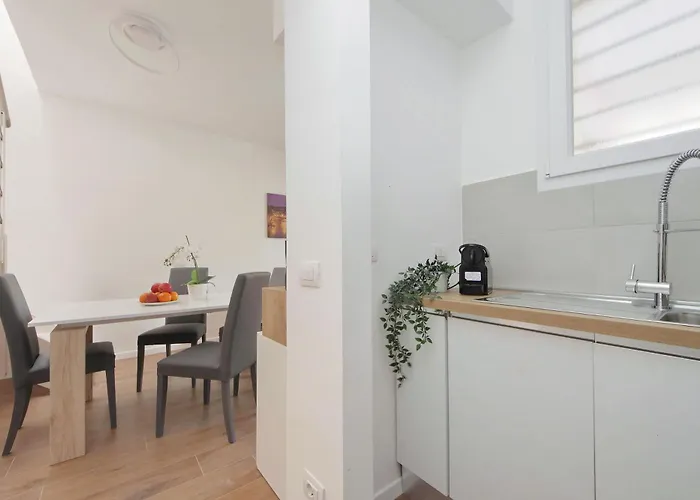 Apartment Indipendente - Due Bagni - San Lorenzo *